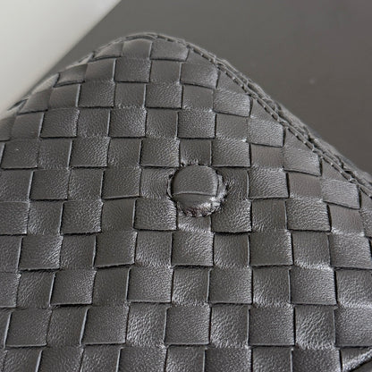BOTT V VENETO FLAP MESSENGER BAG
