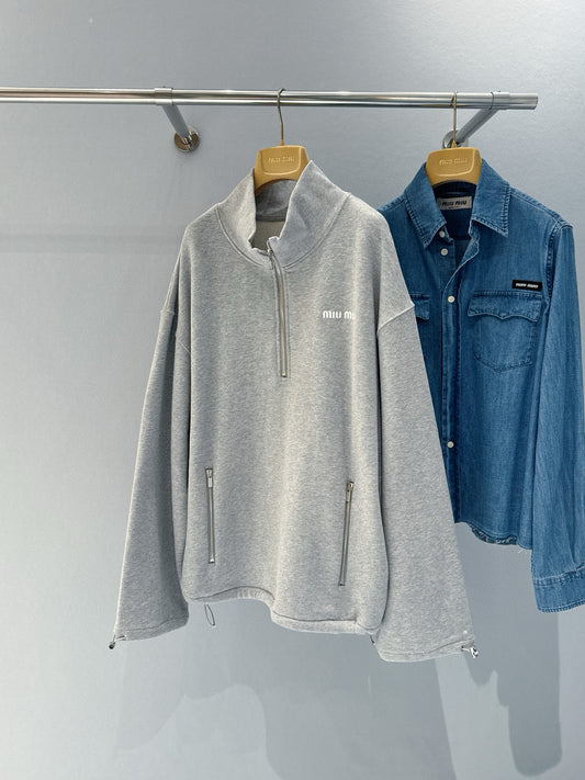 MIU M SWEATSHIRT