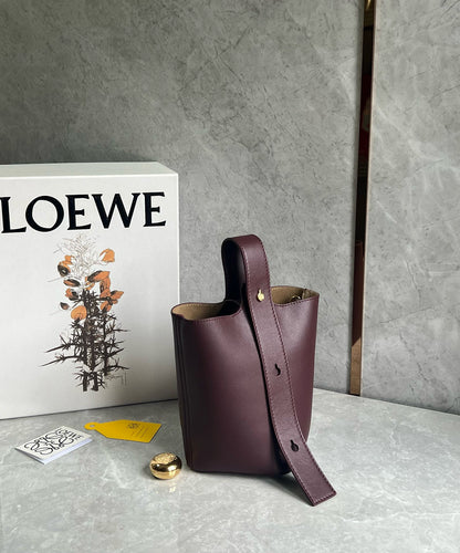 LOEW MINI PEBBLE BUCKET BAG