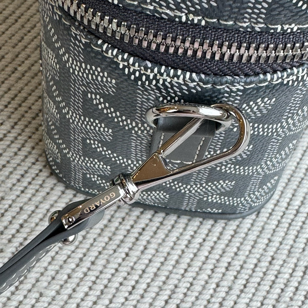 GOYA MUSE MINI VANITY BAG