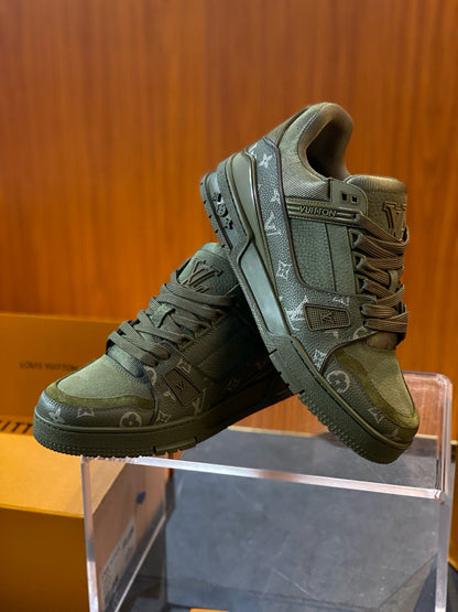 LOU TRAINERS