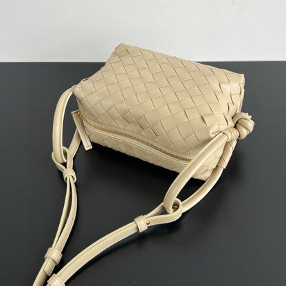 BOTT TOP HANDLE LOOP BAG