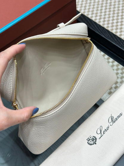 LORO P EXTRA POCKET L19 BAG