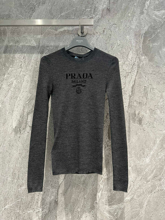 PD KNITTED TOP
