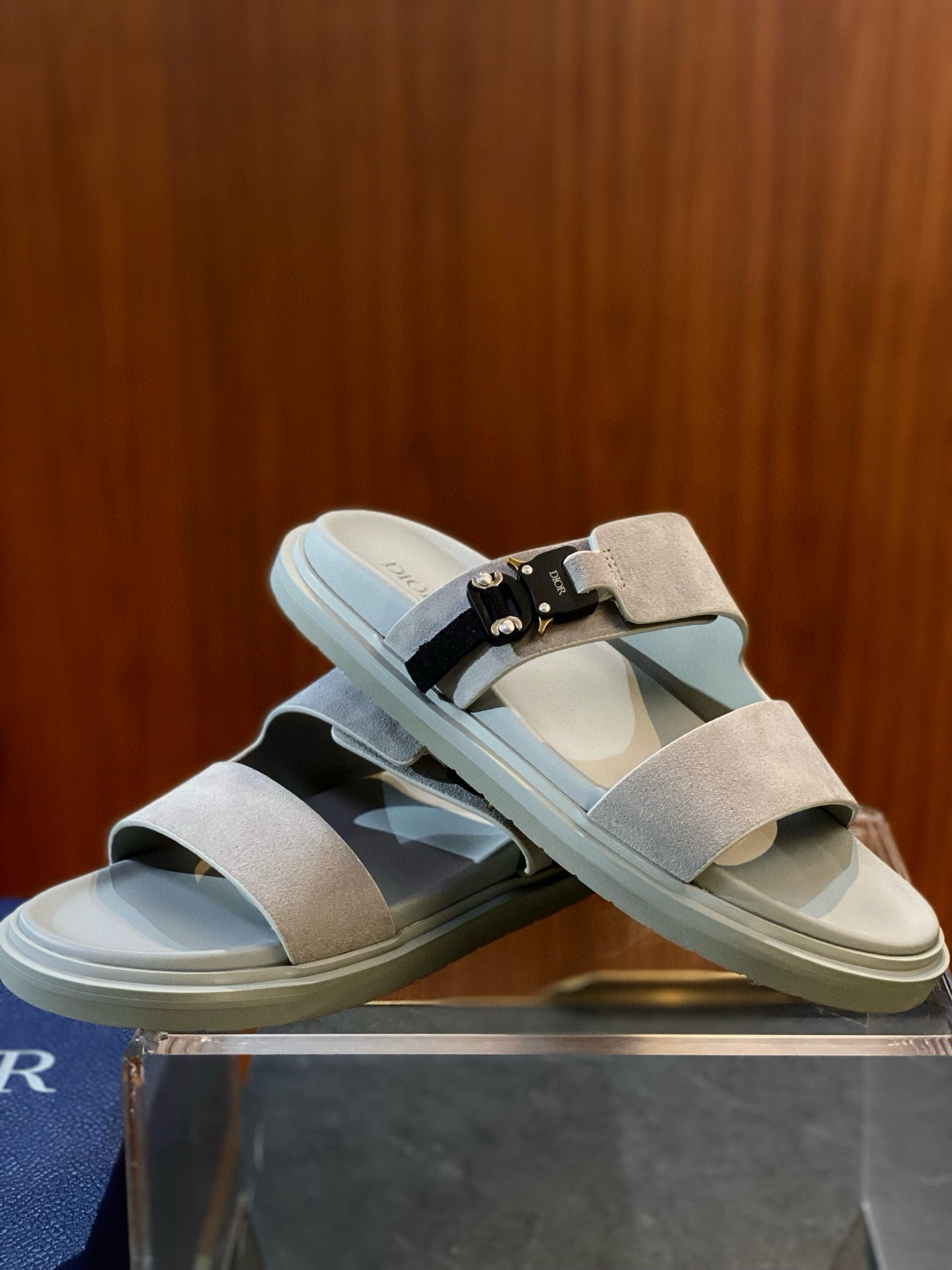 CD AQUA SANDALS
