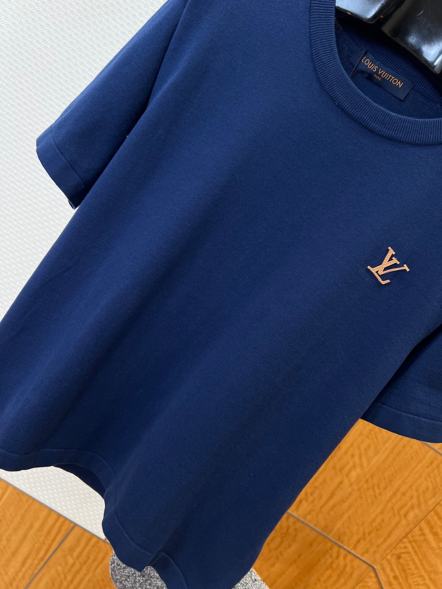 LOU T-SHIRT