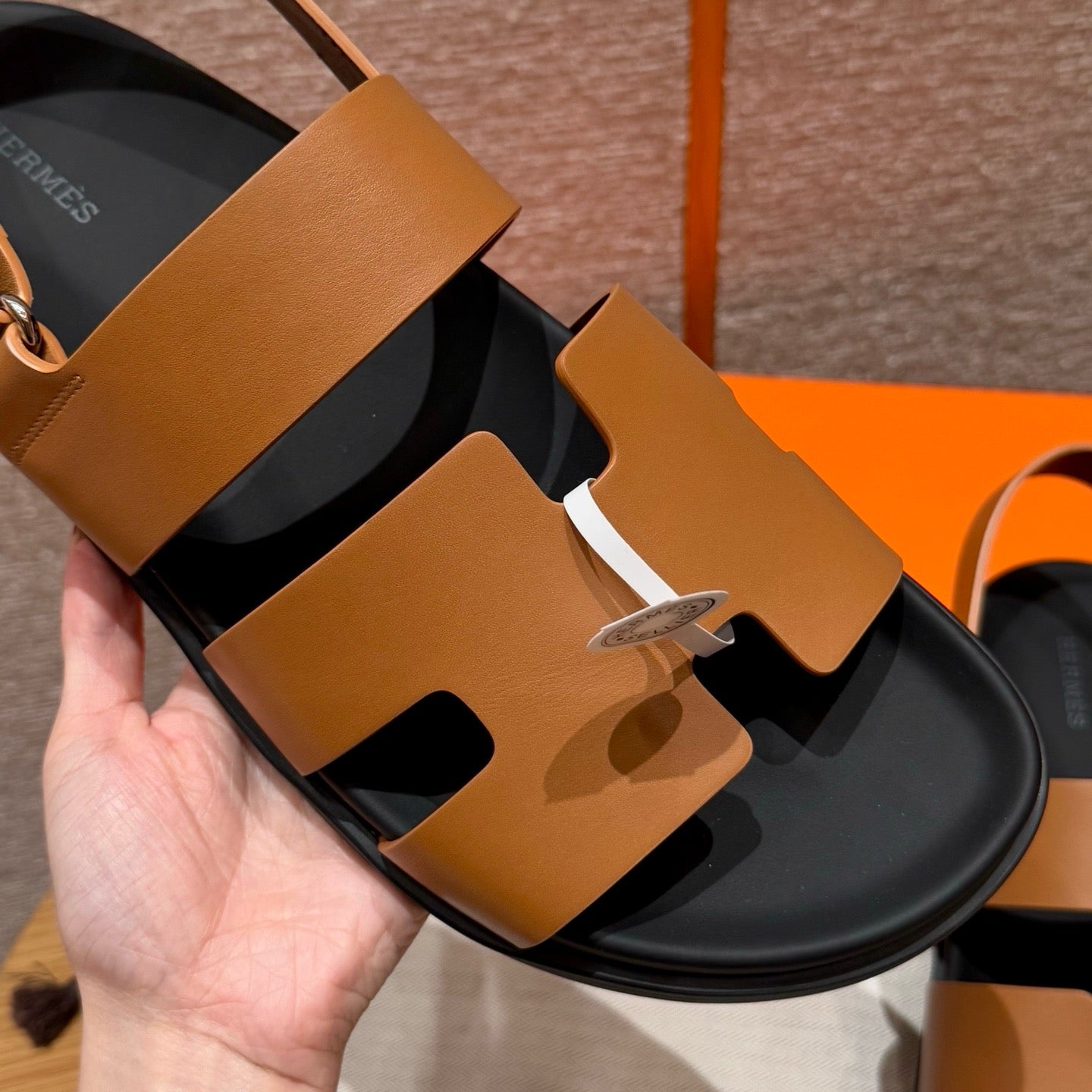 HERM GENIUS SANDALS