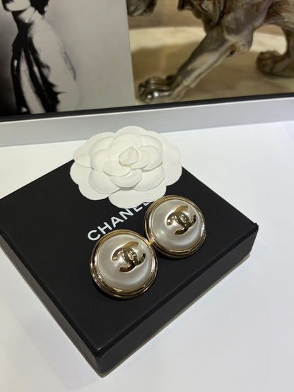 CC EARRINGS