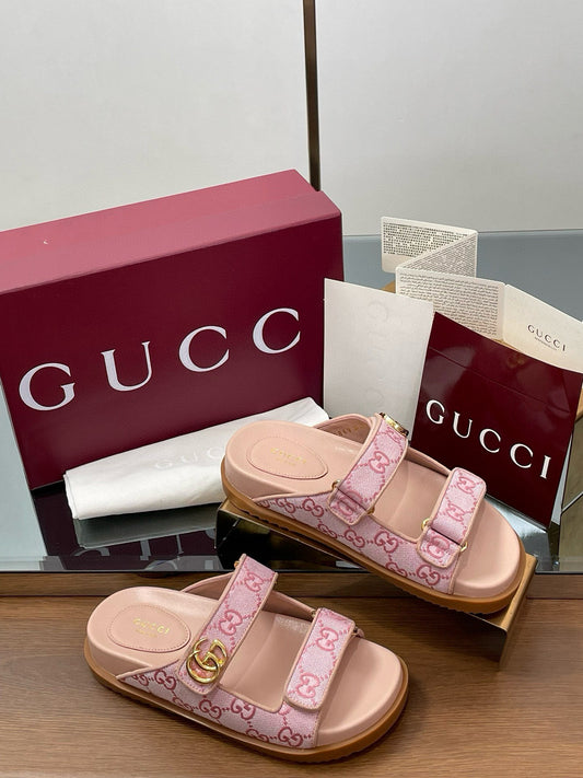 GG SANDALS