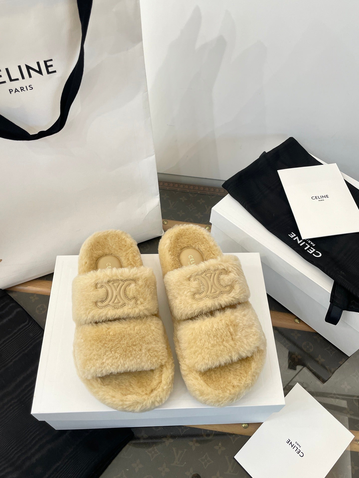 CEL FUR SLIDES