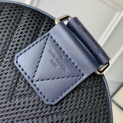 LOU PILOT SLINGBAG