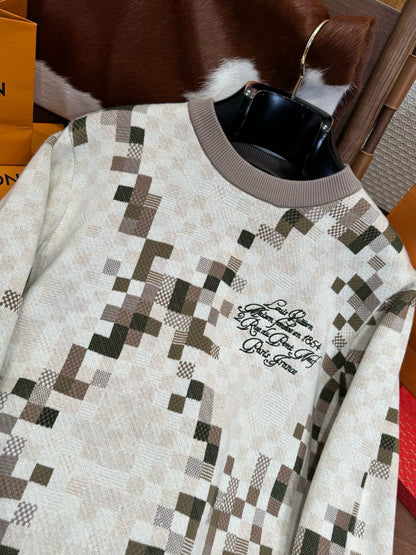 LOU SWEATSHIRT