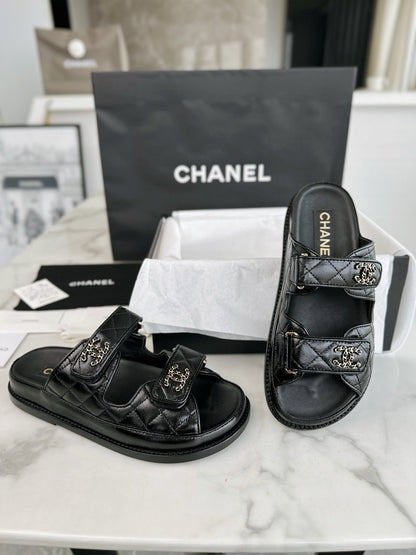 CC SANDALS