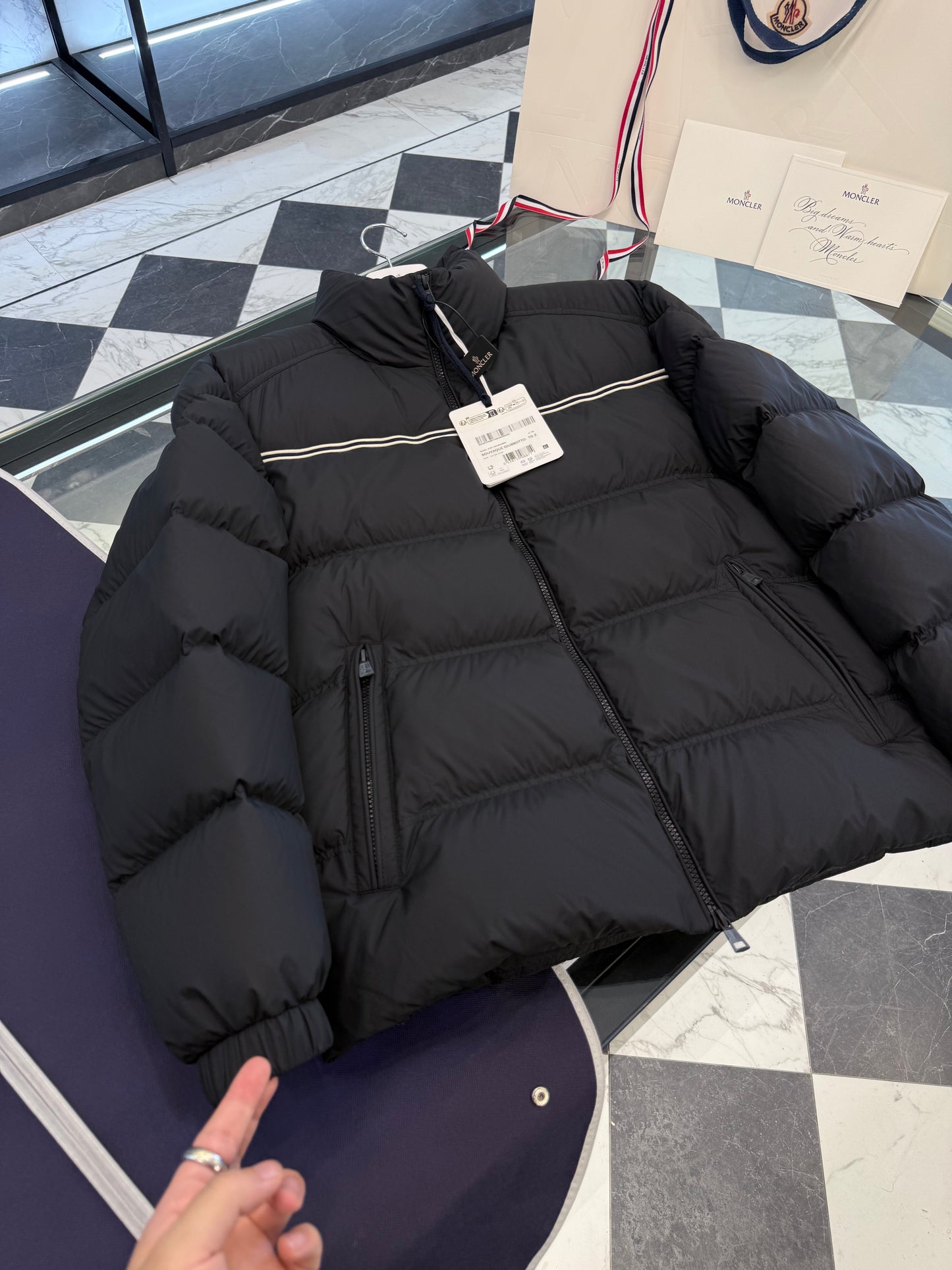 MONC BOUVAQUE JACKET