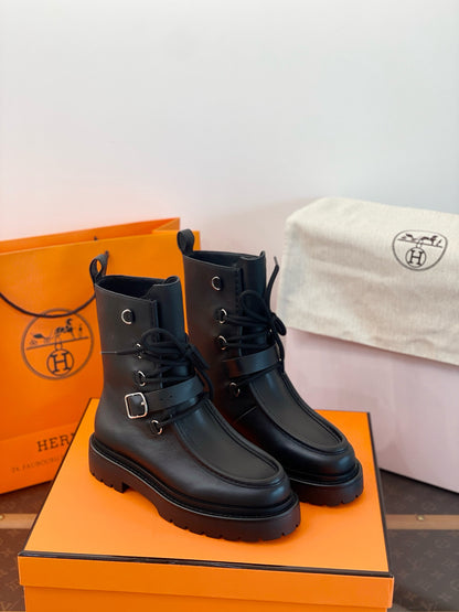 HERM LAND BOOTS