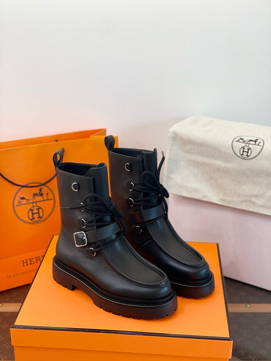 HERM LAND BOOTS