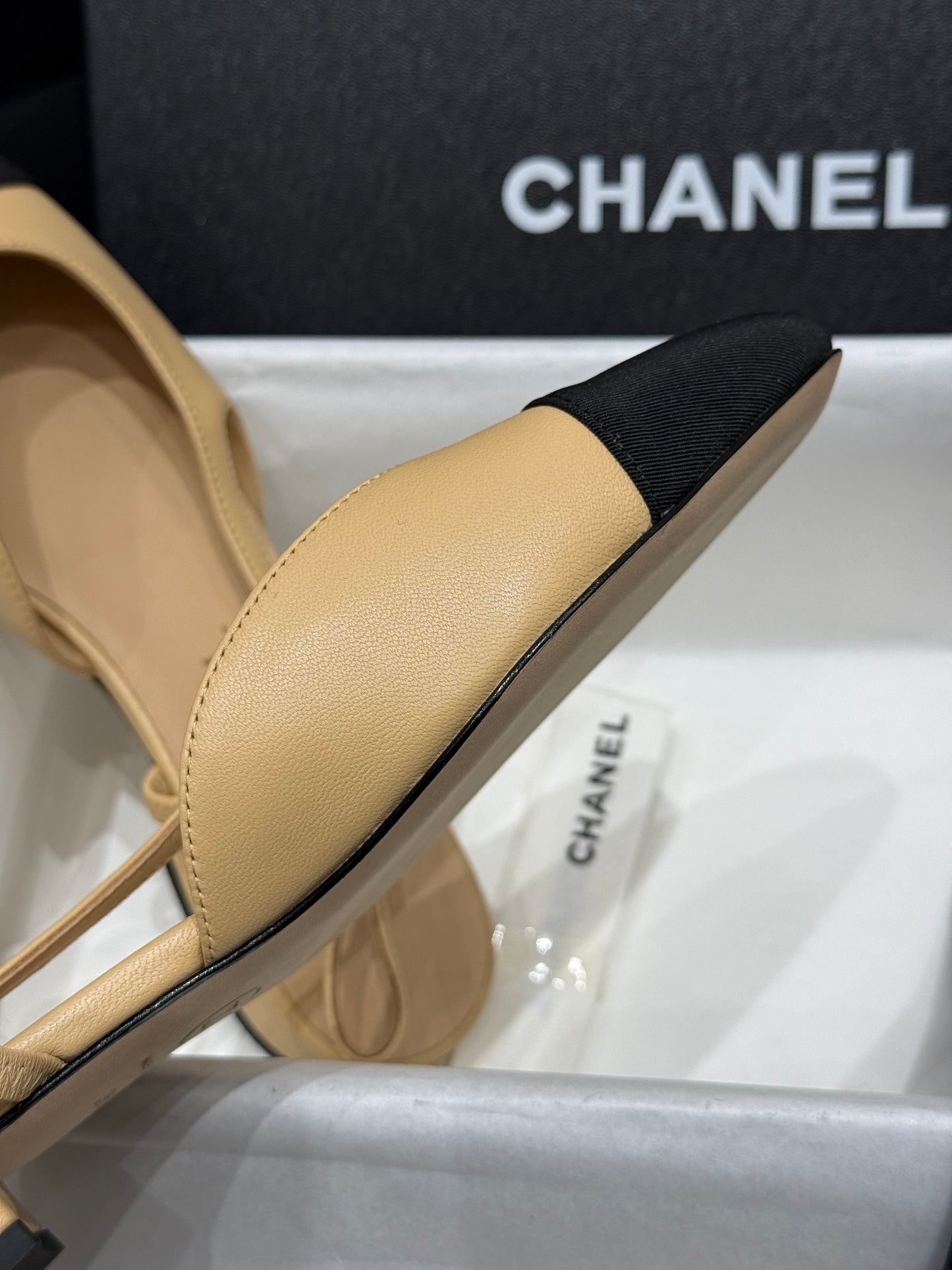 CC SLINGBACK PUMPS
