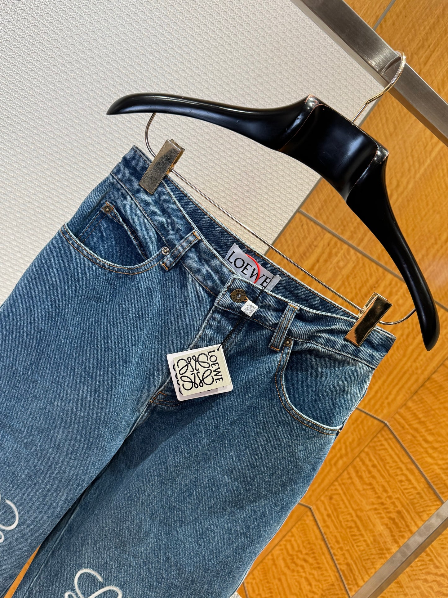 LOEW JEANS