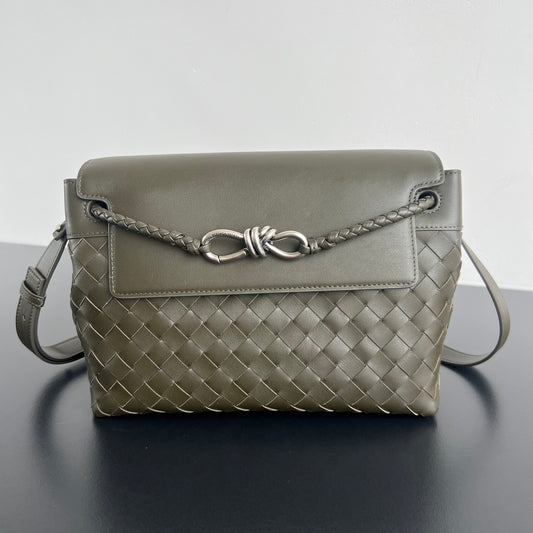 BOTT V SMALL ANDIAMO MESSENGER BAG