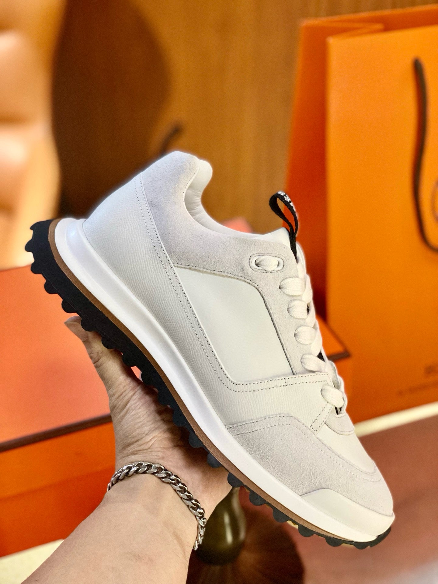 HERM LEADER SNEAKERS