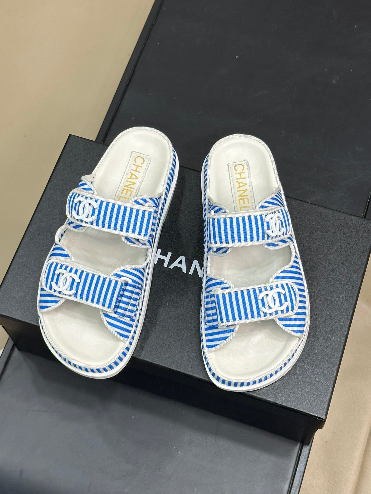 CC SANDALS