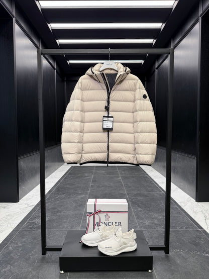 MONC JELUZ JACKET