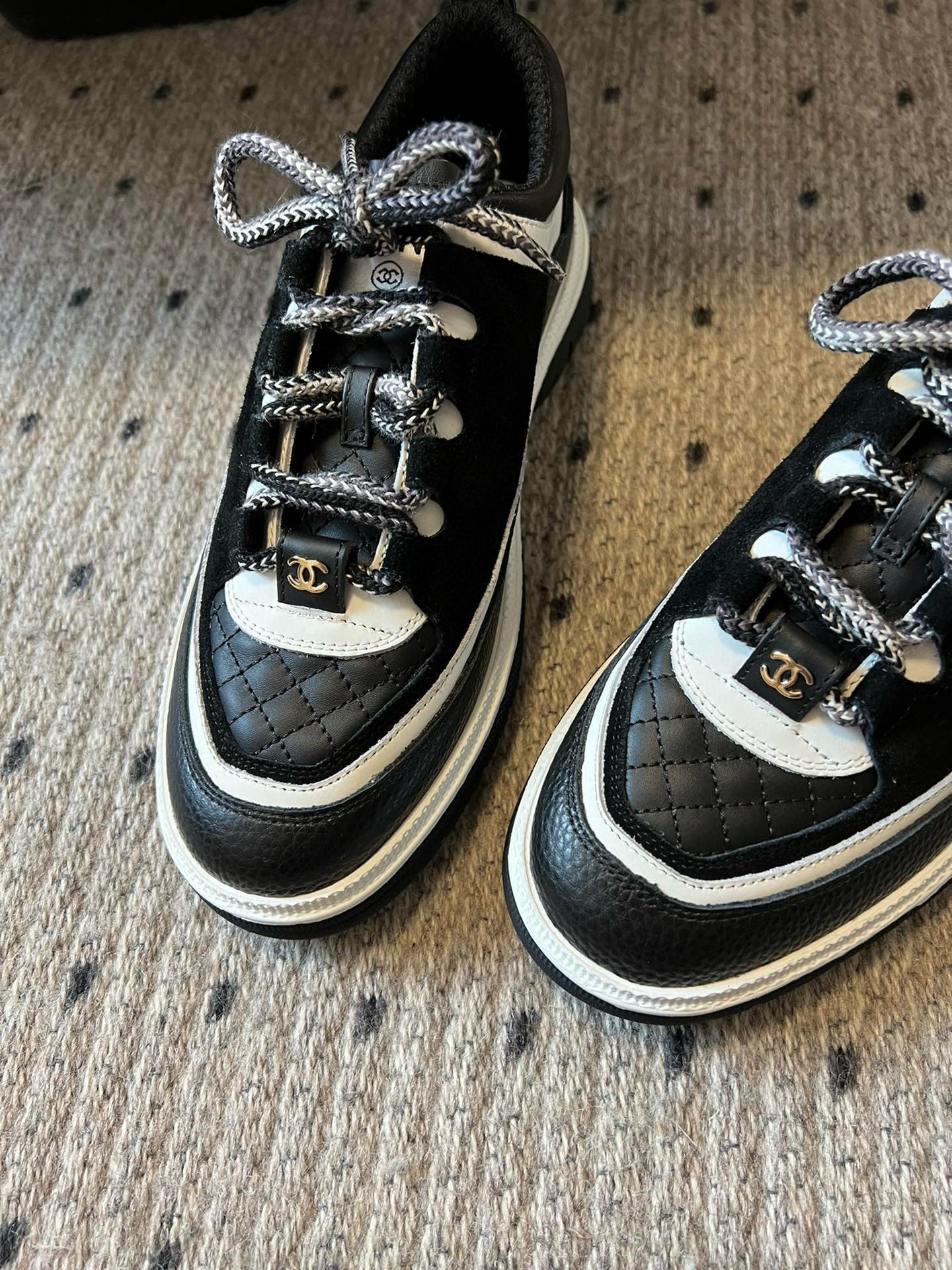 CC SNEAKERS