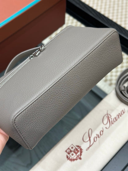 LORO P EXTRA POCKET L19 BAG