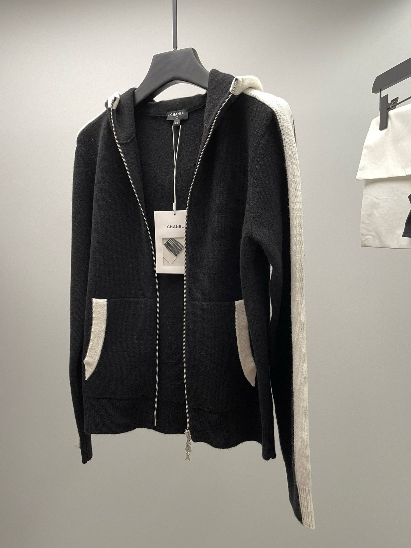 CC ZIP HOODIE