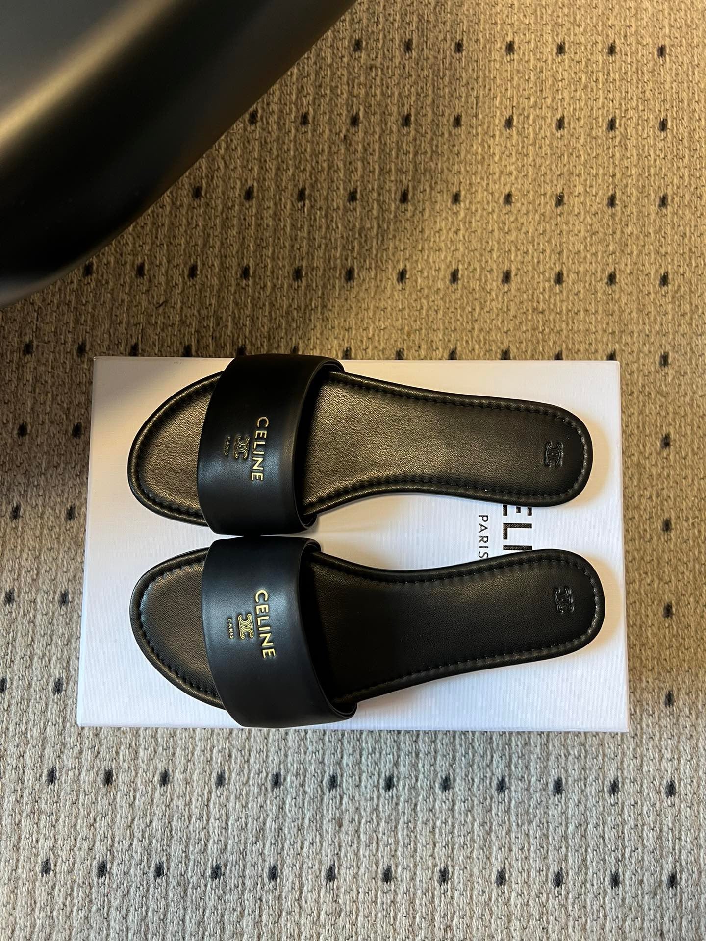 CEL SANDALS