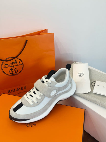 HERM LOOP SNEAKER