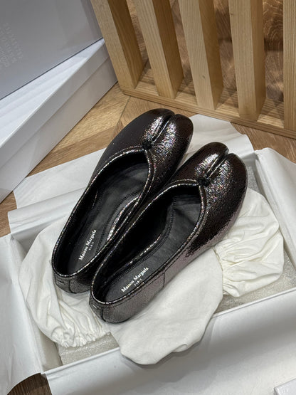 MAISON M TABI BALLET FLATS