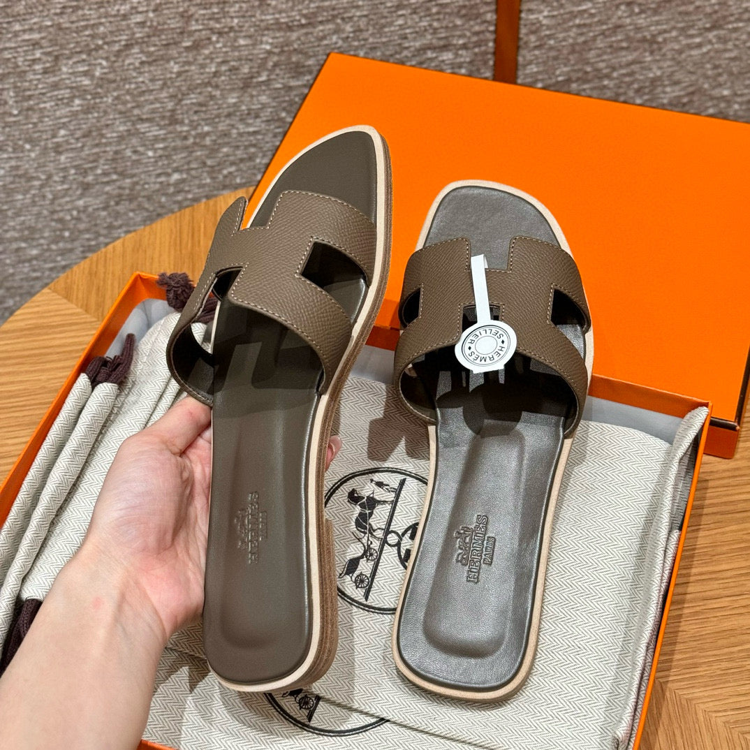 HERM ORAN SANDALS