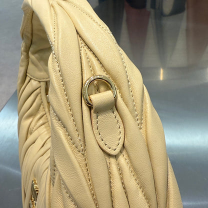MIU M WANDER BAG