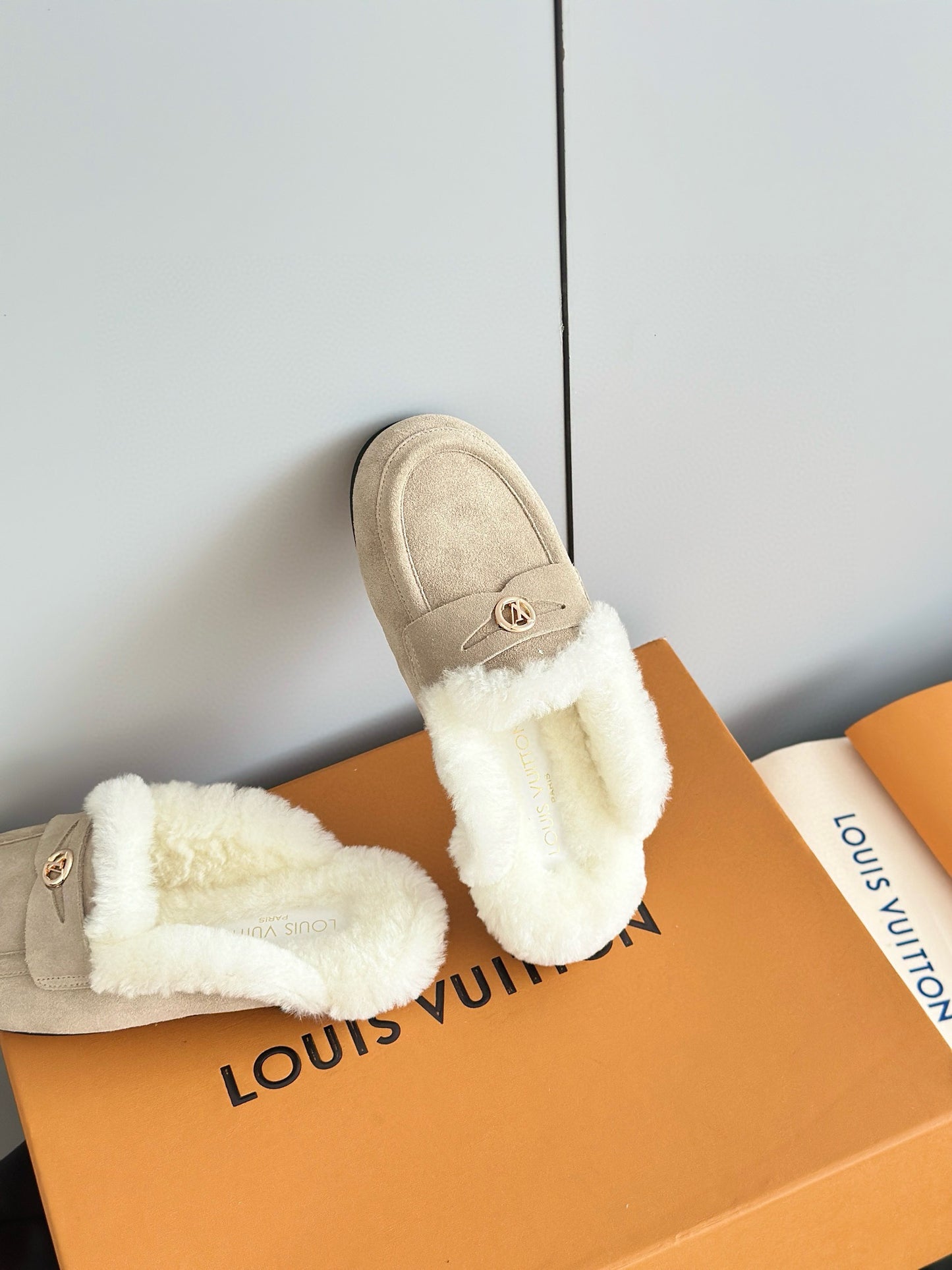 LOU SOHO OPEN BACK LOAFERS
