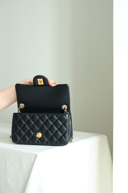 CC CLASSIC FLAP MINI BAG