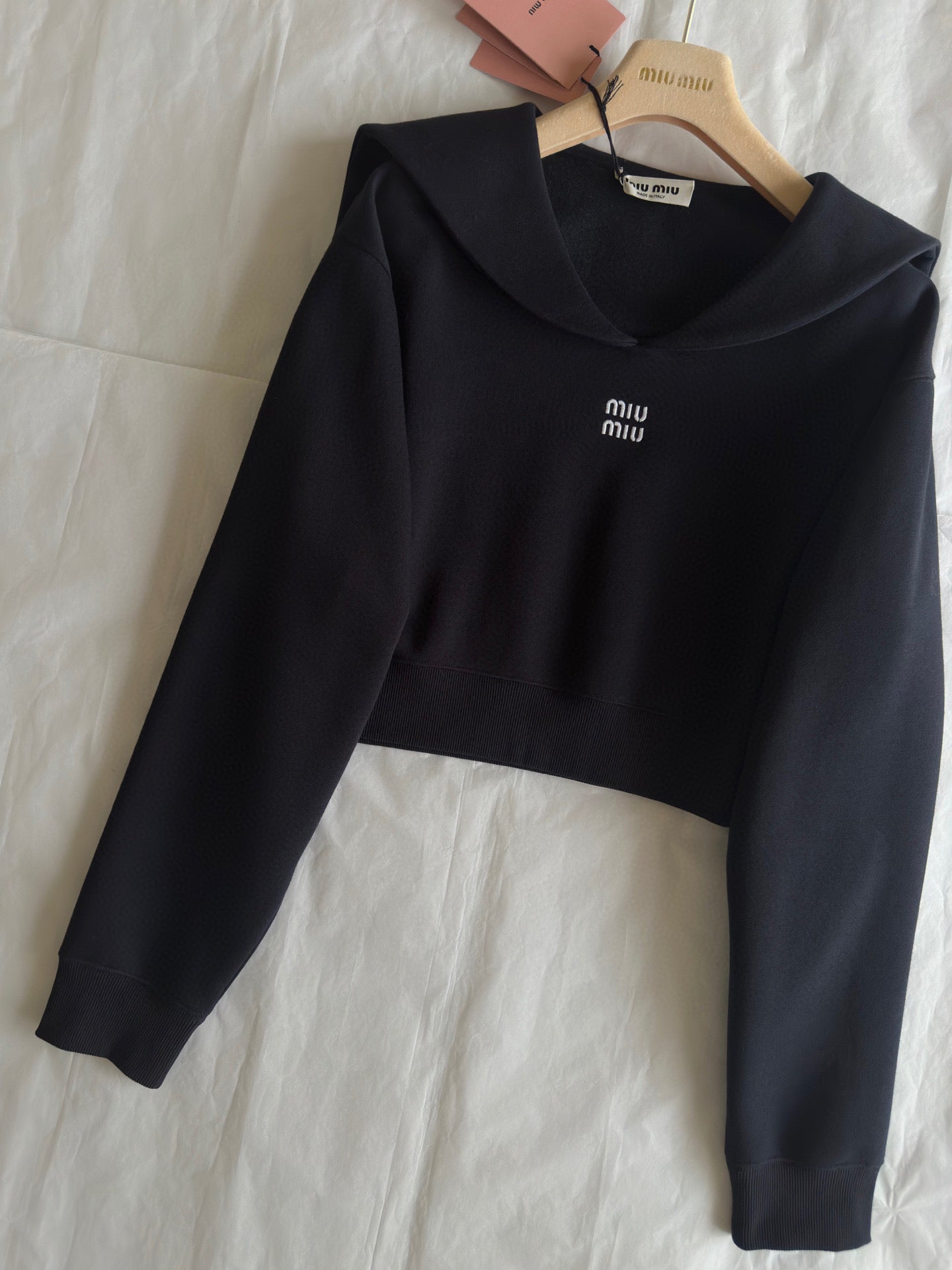 MIU M SWEATSHIRT