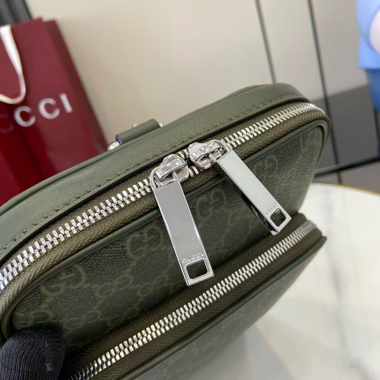 GG MONOGRAM SMALL SLINGBAG
