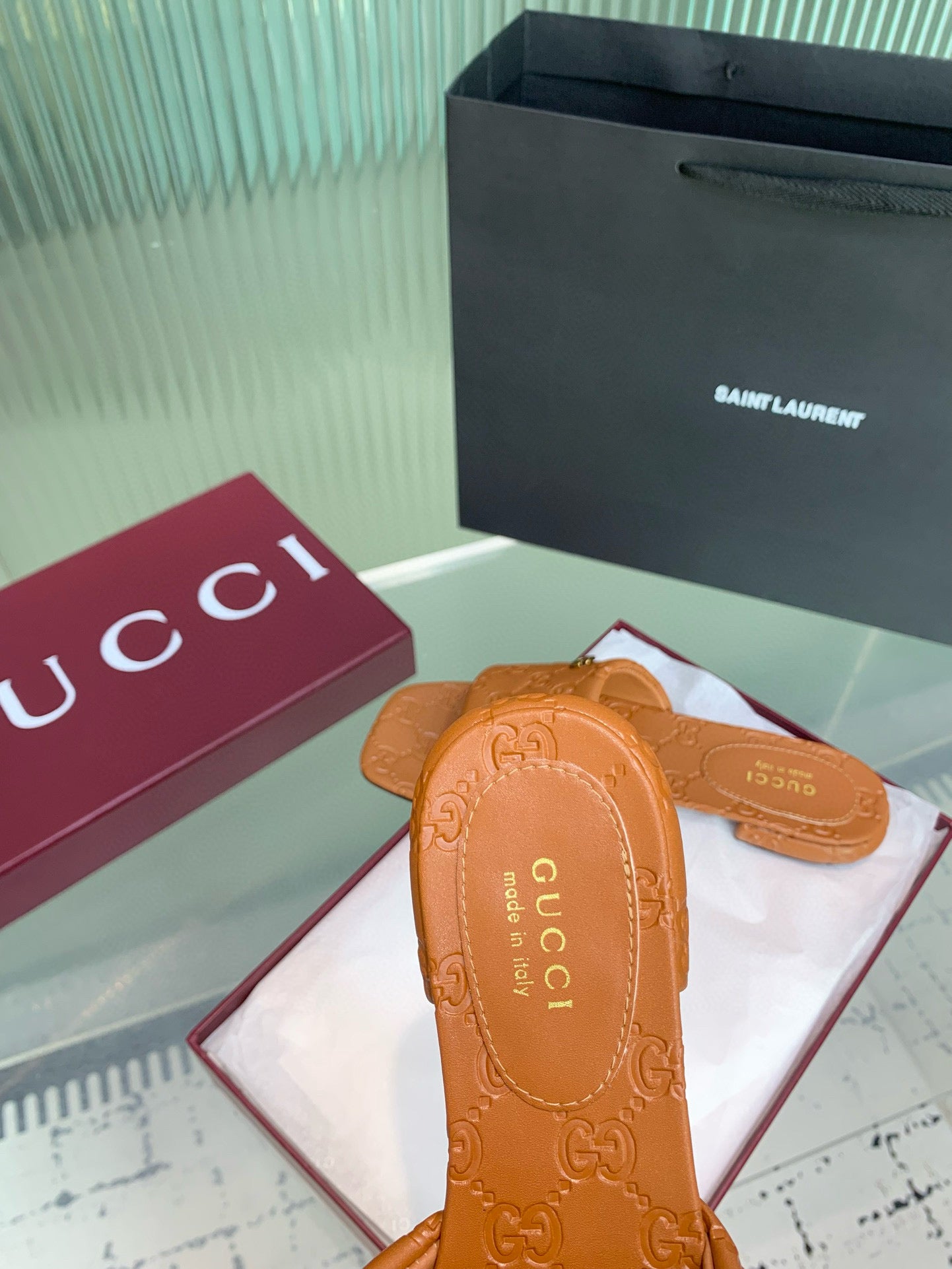 GG SANDALS