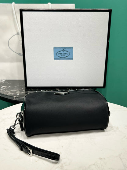 PD RE-NYLON POUCH