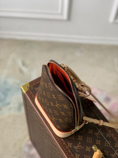 LOU ALMA BACKPACK