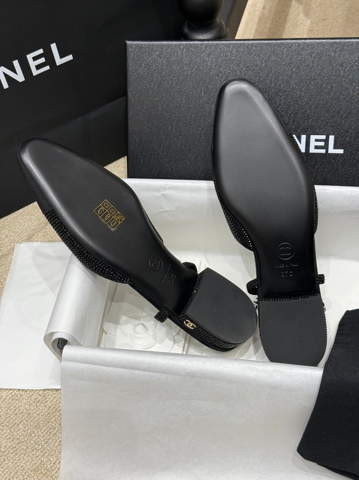 CC SLINGBACK PUMPS