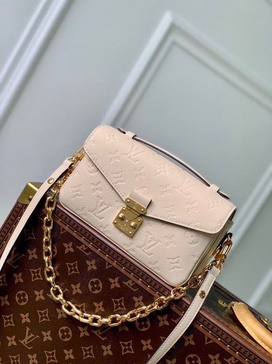 LOU POCHETTE METIS EAST WEST BAG