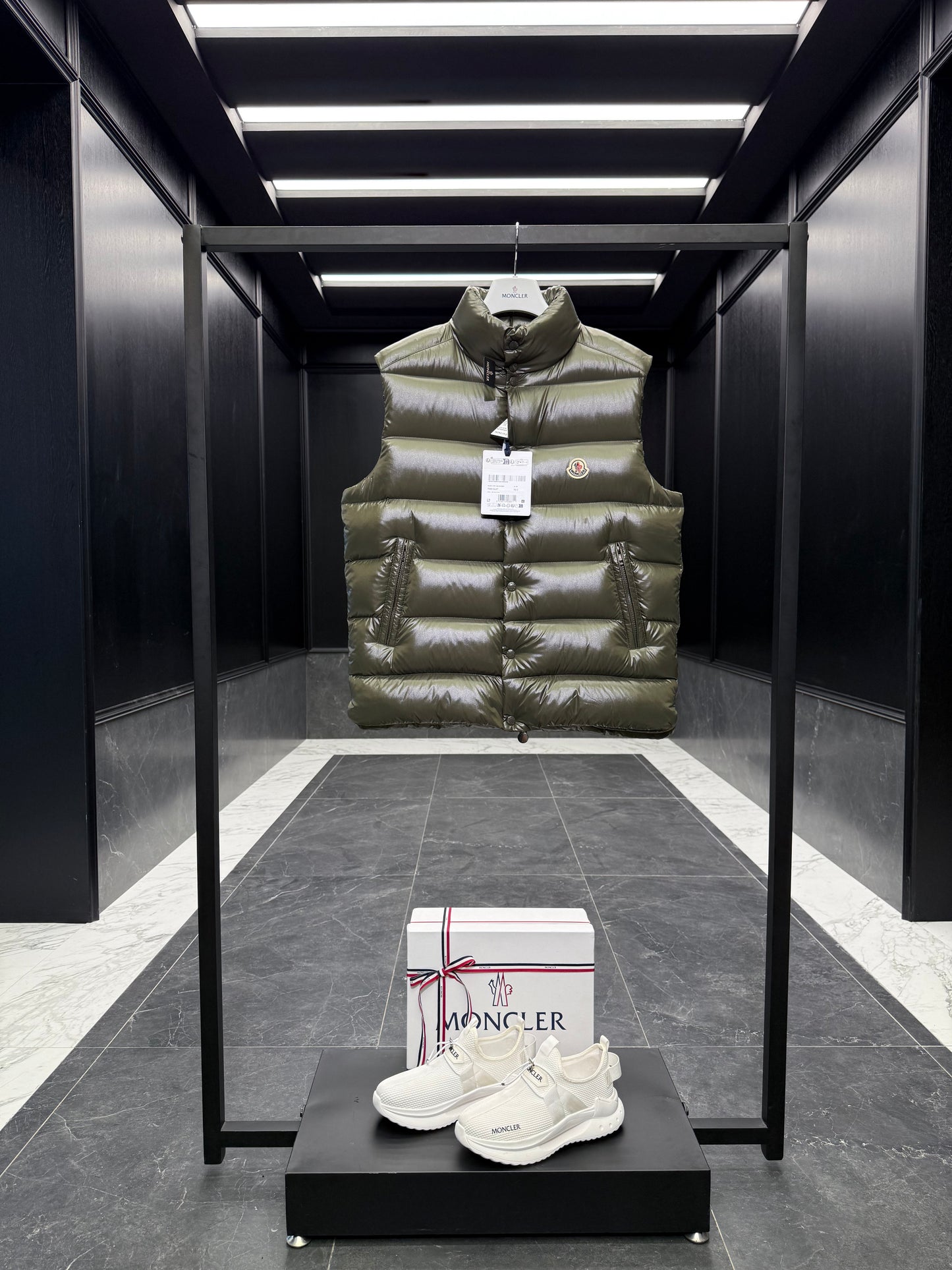 MONC TIBB VEST