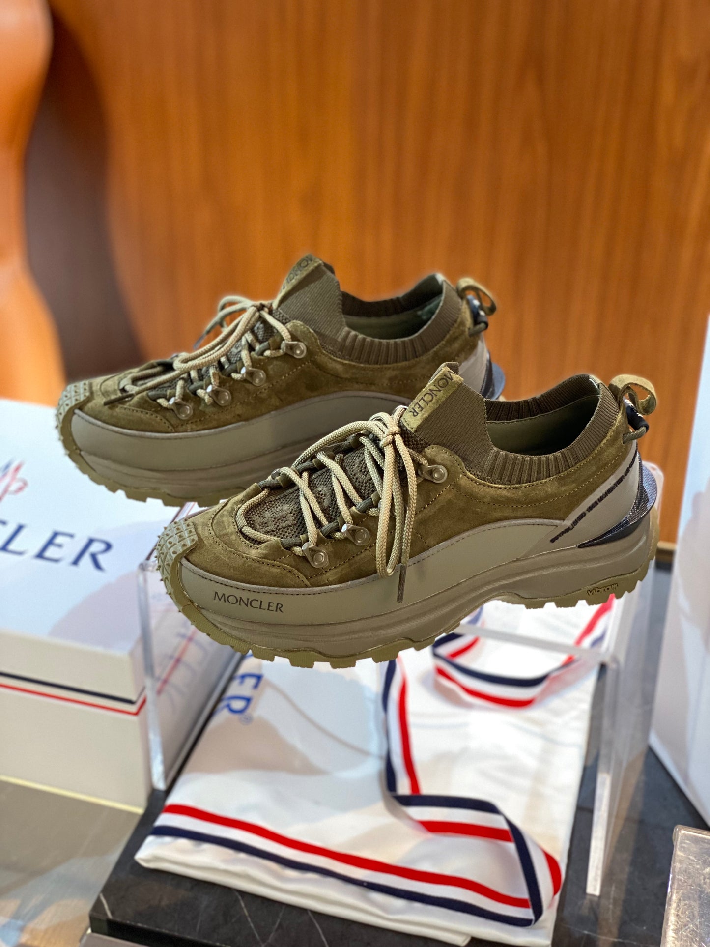 MONC TRAILGRIP LITE3 SNEAKER