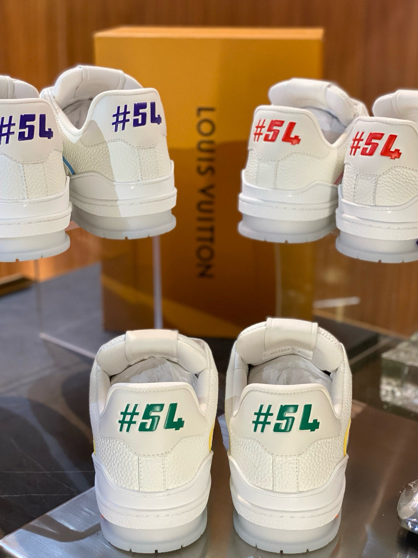 LOU TRAINERS