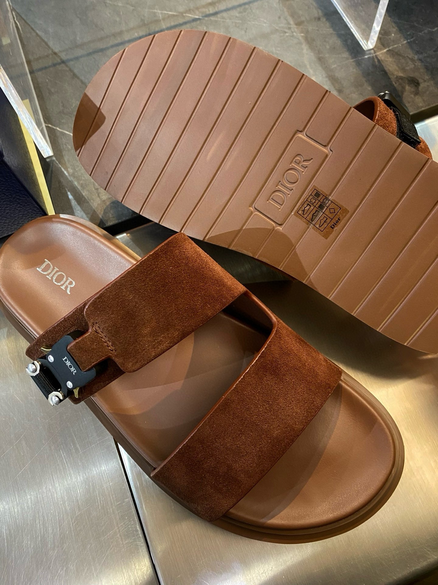 CD AQUA SANDALS