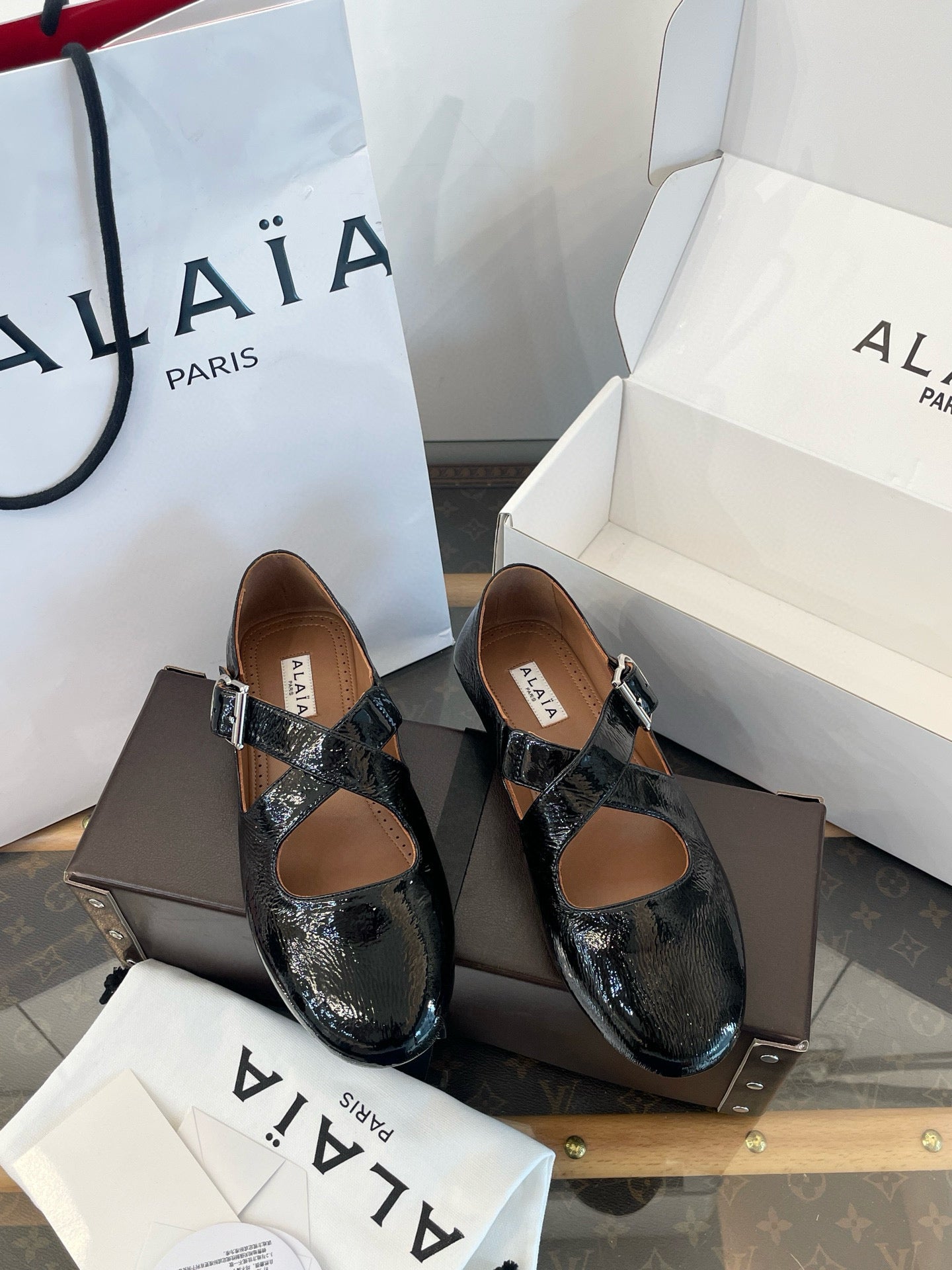 ALAIA BALLET FLATS
