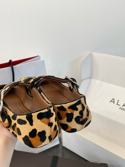 ALAIA BALLET FLATS