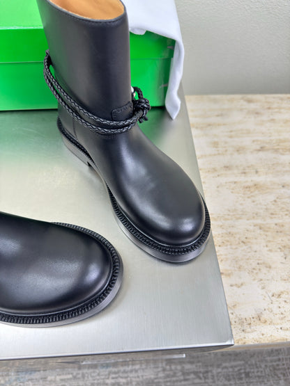 BOTT V JAMES BOOTS